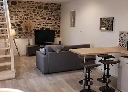 Holiday home La Petite Maison En Pierre
